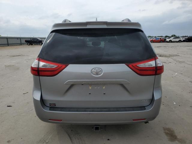  TOYOTA All Models 2018 Srebrny