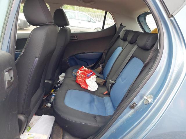 2015 HYUNDAI I10 SE