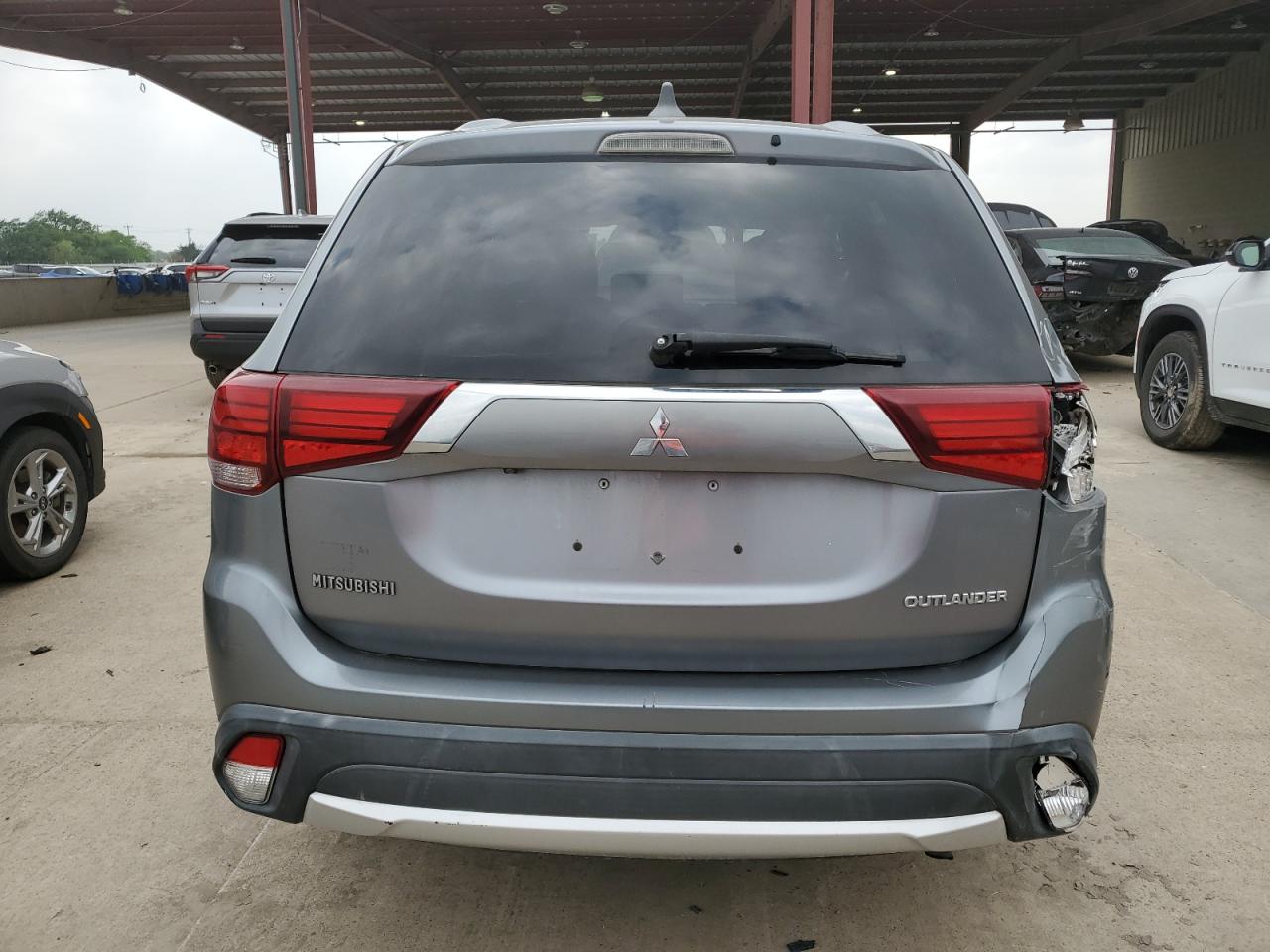 2017 Mitsubishi Outlander Es VIN: JA4AD2A35HZ044123 Lot: 50778625