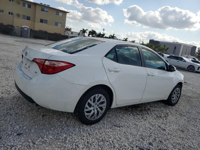  TOYOTA COROLLA 2018 Biały