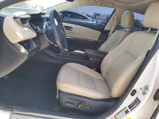 Sedans TOYOTA AVALON 2014 White