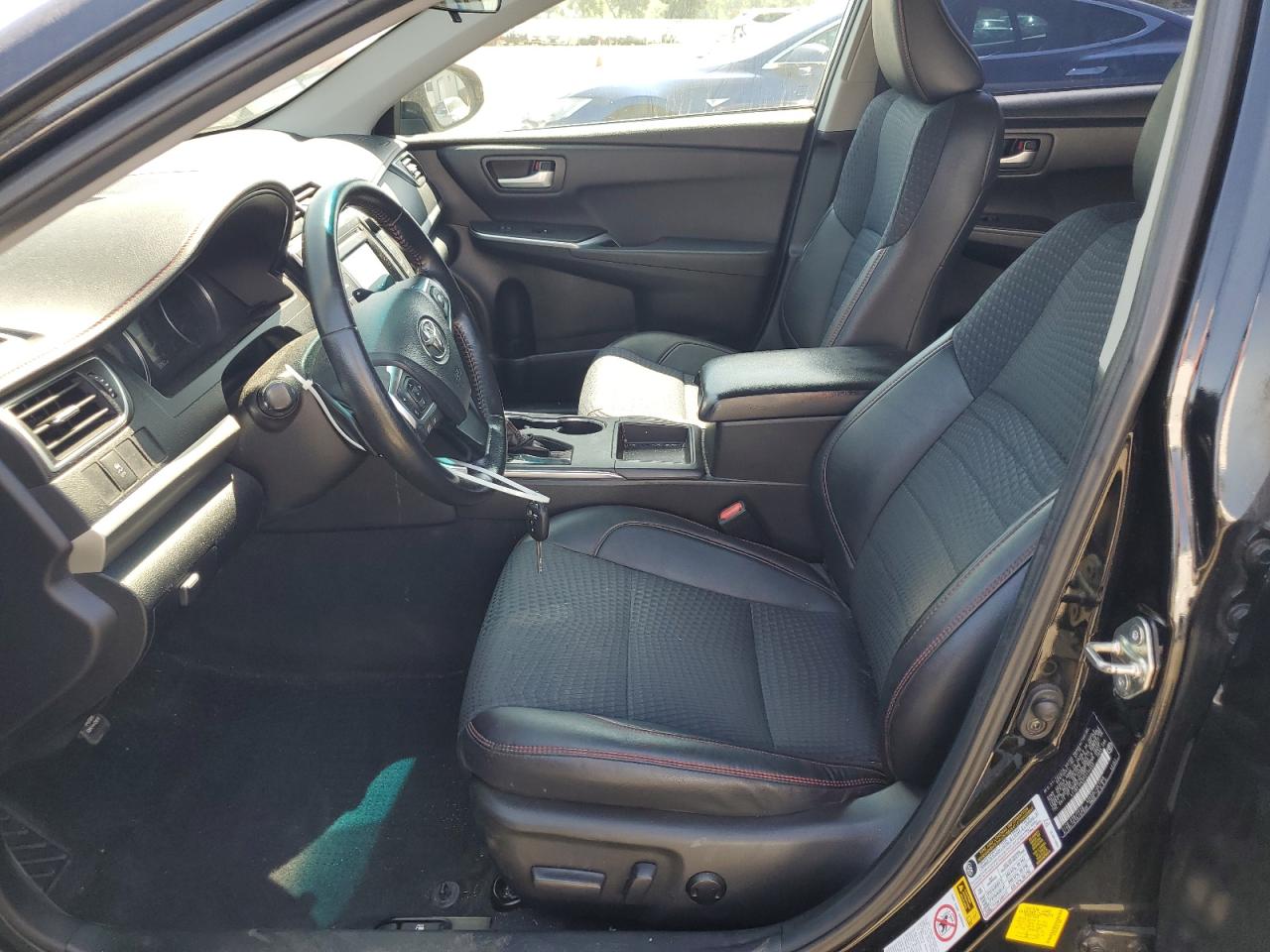 2015 Toyota Camry Le VIN: 4T1BF1FK2FU114455 Lot: 53121085