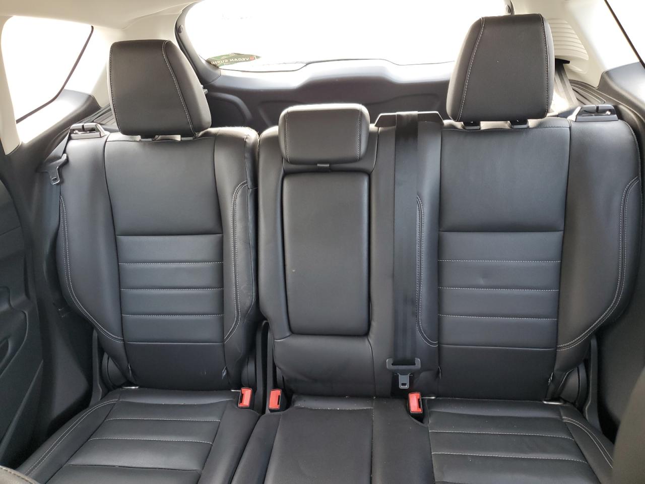 2016 Ford C-Max Sel VIN: 1FADP5BU8GL110156 Lot: 53349995