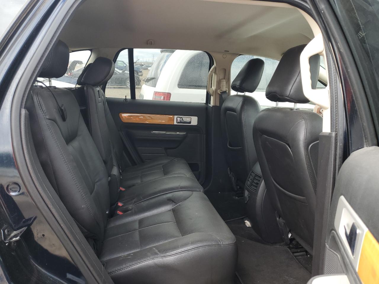 2008 Lincoln Mkx VIN: 2LMDU68C98BJ20381 Lot: 53133995