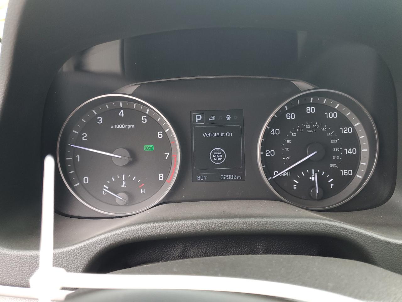 2018 Hyundai Elantra - Image 9