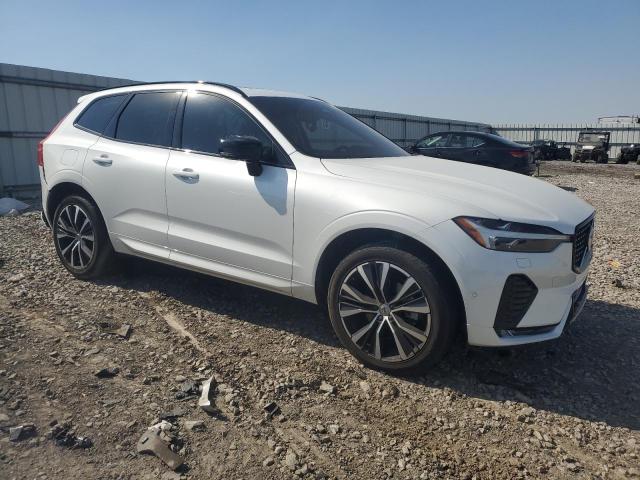  VOLVO XC60 PLUS 2023 Белый
