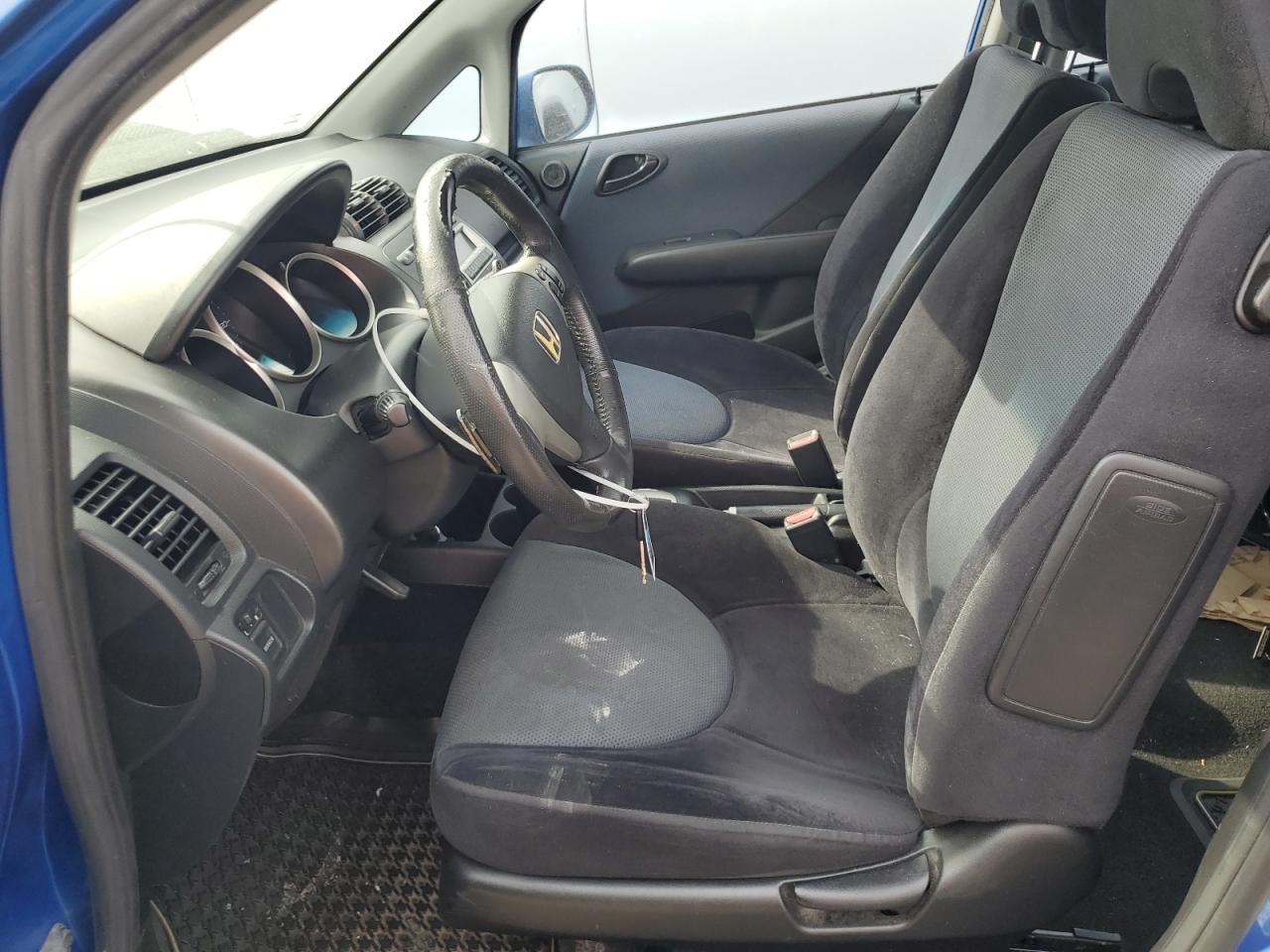 2007 Honda Fit S VIN: JHMGD38617S062145 Lot: 50420465