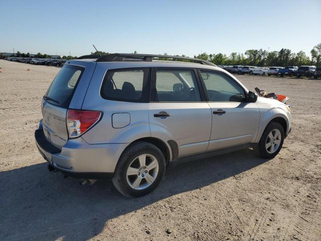  SUBARU FORESTER 2013 Серебристый