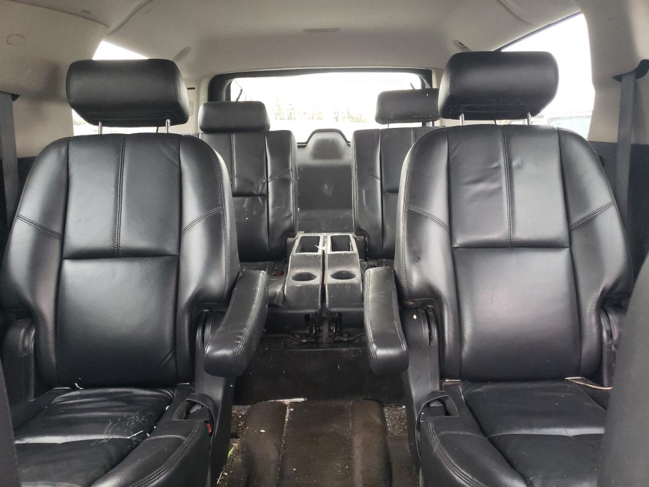 2008 Chevrolet Suburban K1500 Ls VIN: 3GNFK16398G277482 Lot: 53190735