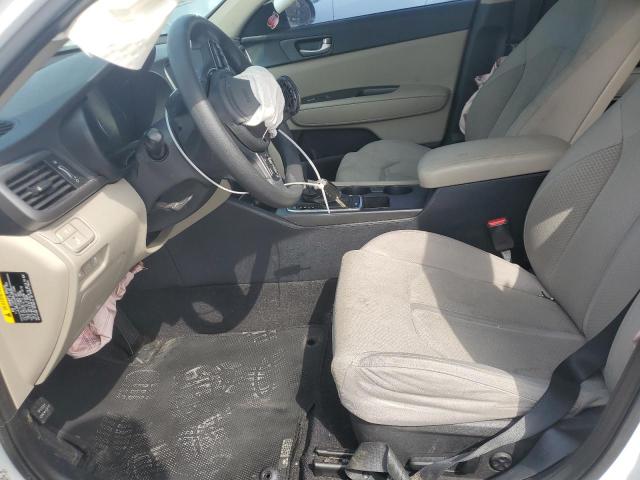 Sedans KIA OPTIMA 2016 White