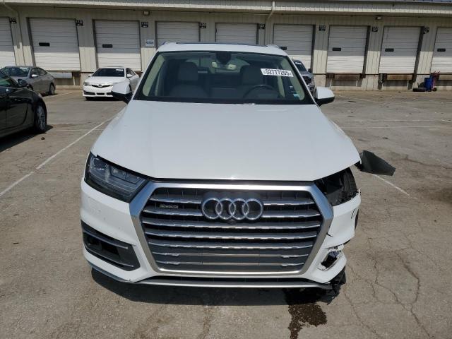  AUDI Q7 2017 Белы