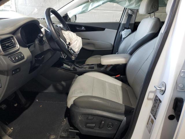 Паркетники KIA SORENTO 2017 Белы