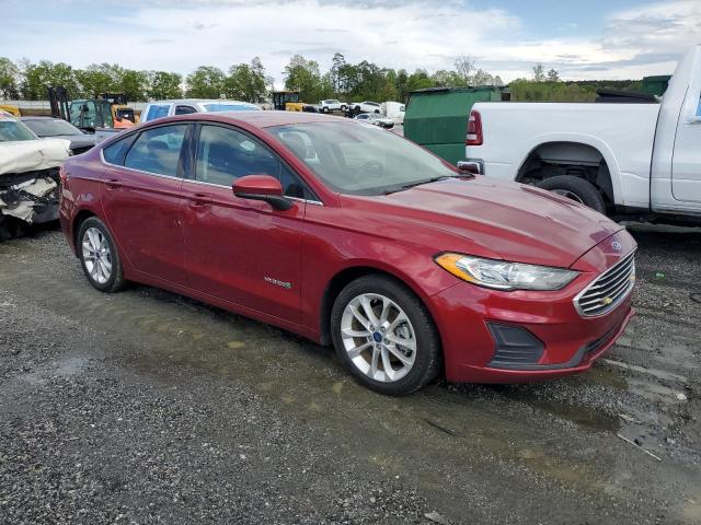  FORD FUSION 2019 Красный