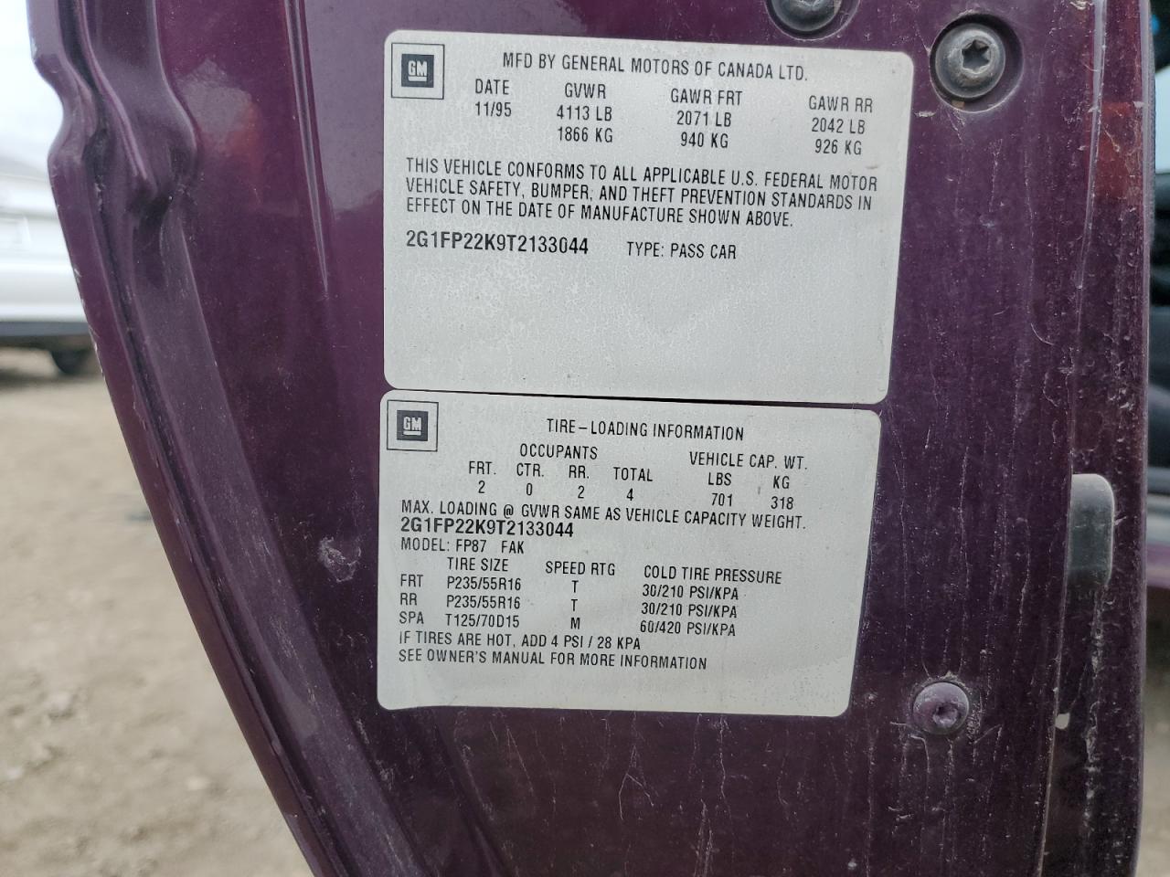 1996 Chevrolet Camaro Base VIN: 2G1FP22K9T2133044 Lot: 51902245