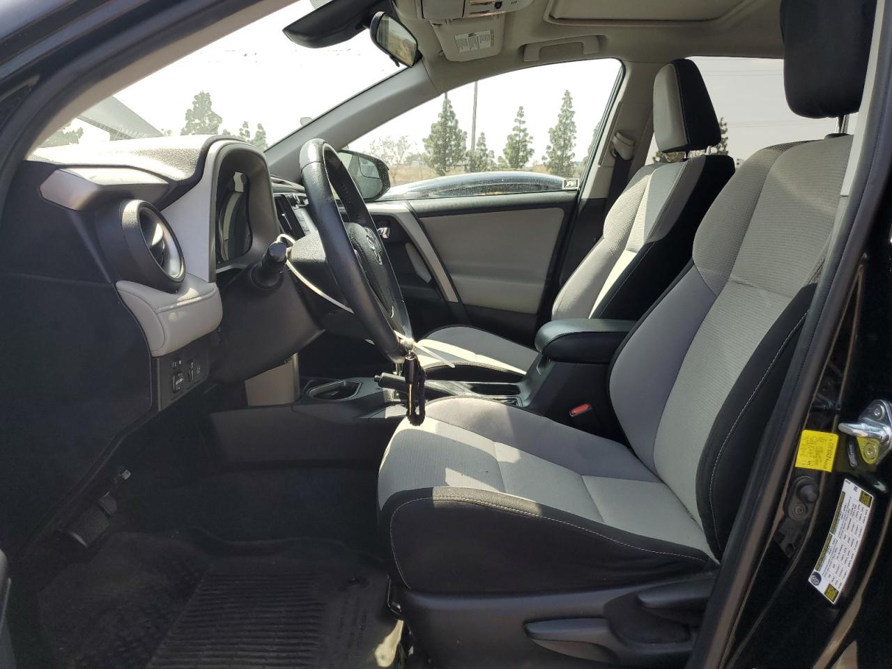 2017 Toyota Rav4 Xle VIN: 2T3WFREV9HW345584 Lot: 54564545