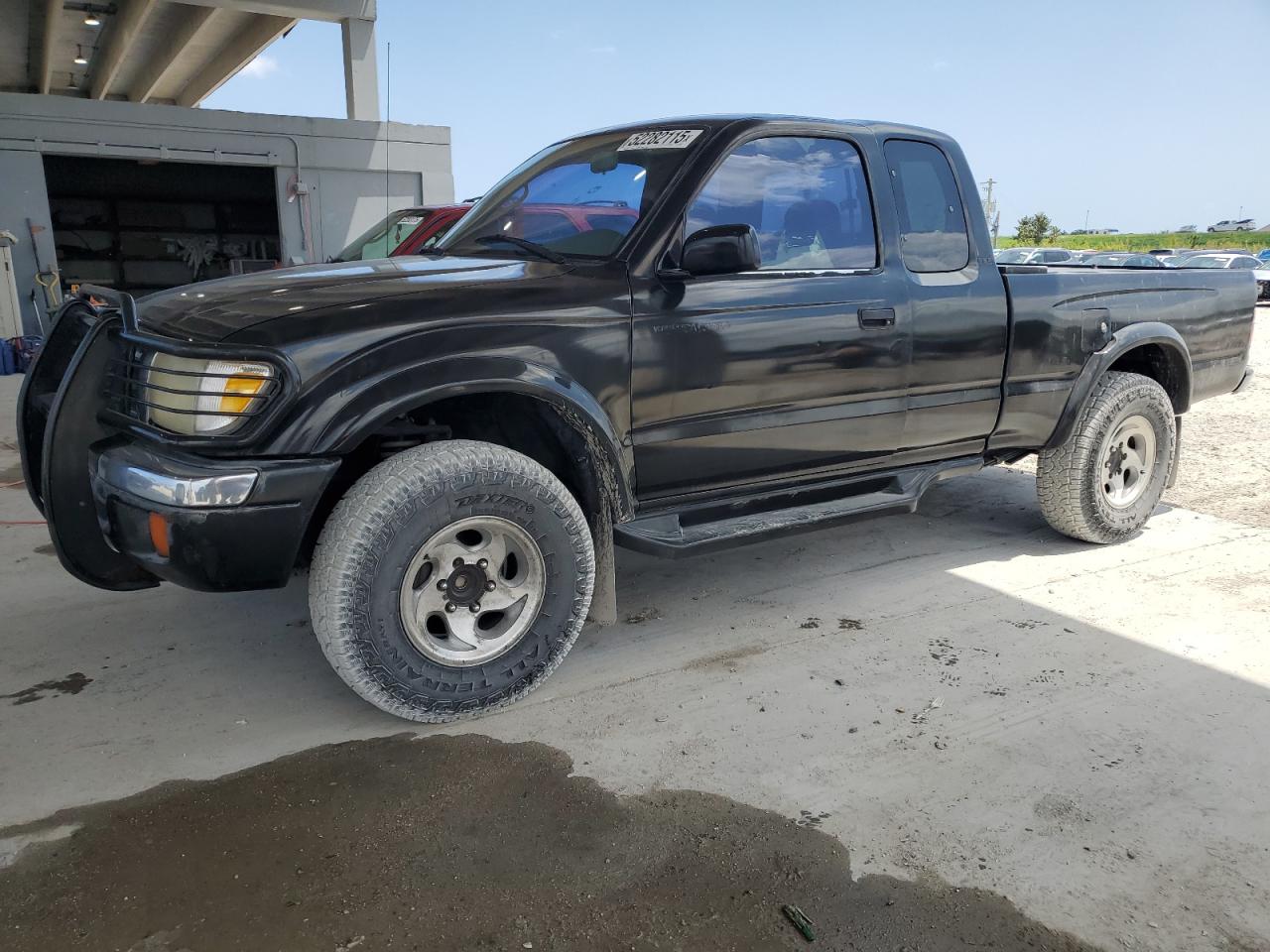 1999 Toyota Tacoma Xtracab Prerunner zu verkaufen in West Palm Beach, FL - Minor Dent/Scratches