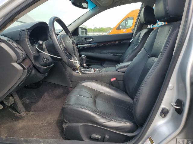 Sedans INFINITI G37 2012 Srebrny