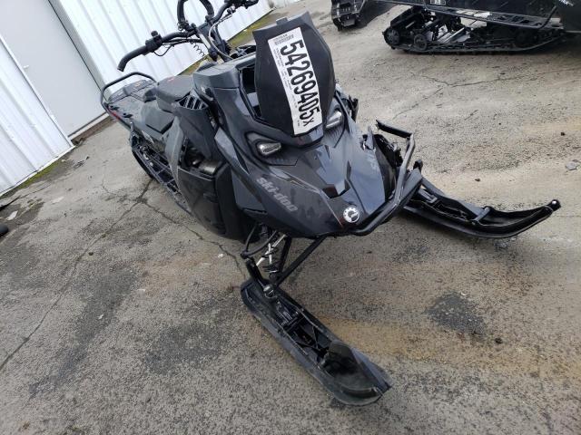 2024 Skidoo Snowmobile
