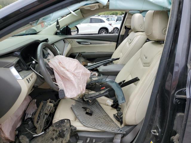  CADILLAC XT5 2017 Угольный