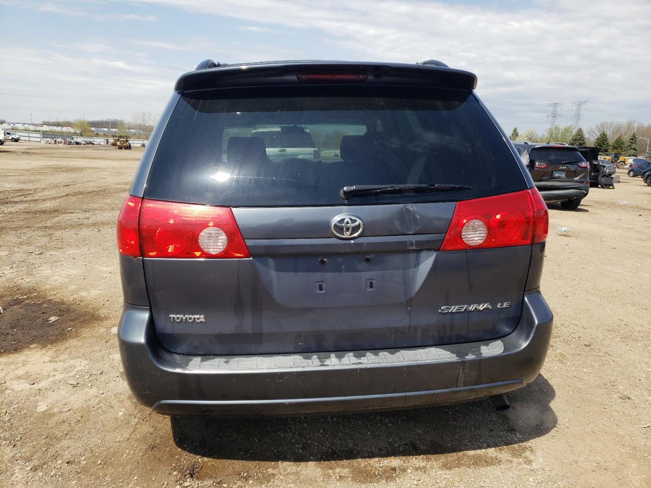 2007 Toyota Sienna Ce VIN: 5TDZK23C07S098201 Lot: 54140625