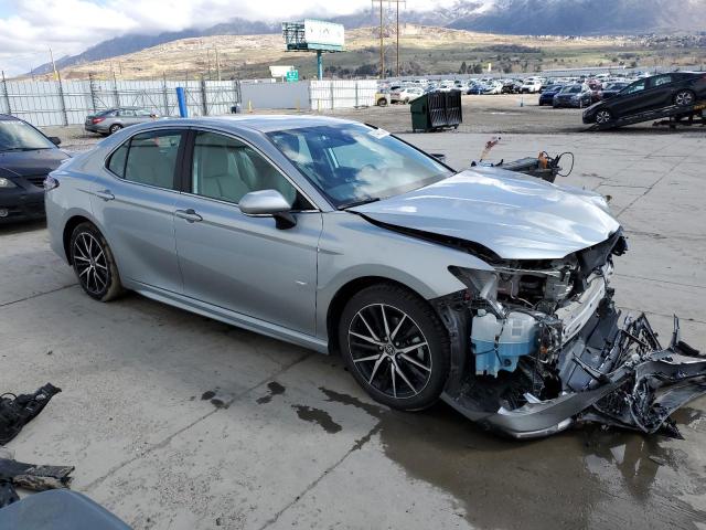  TOYOTA CAMRY 2023 Silver