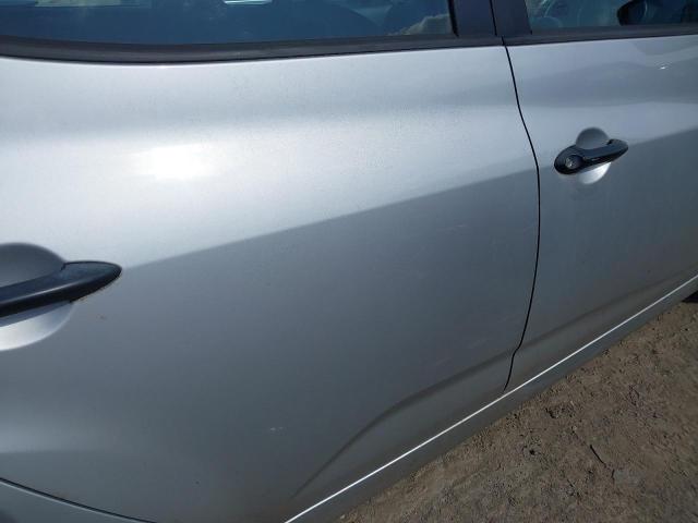 2010 KIA VENGA 1