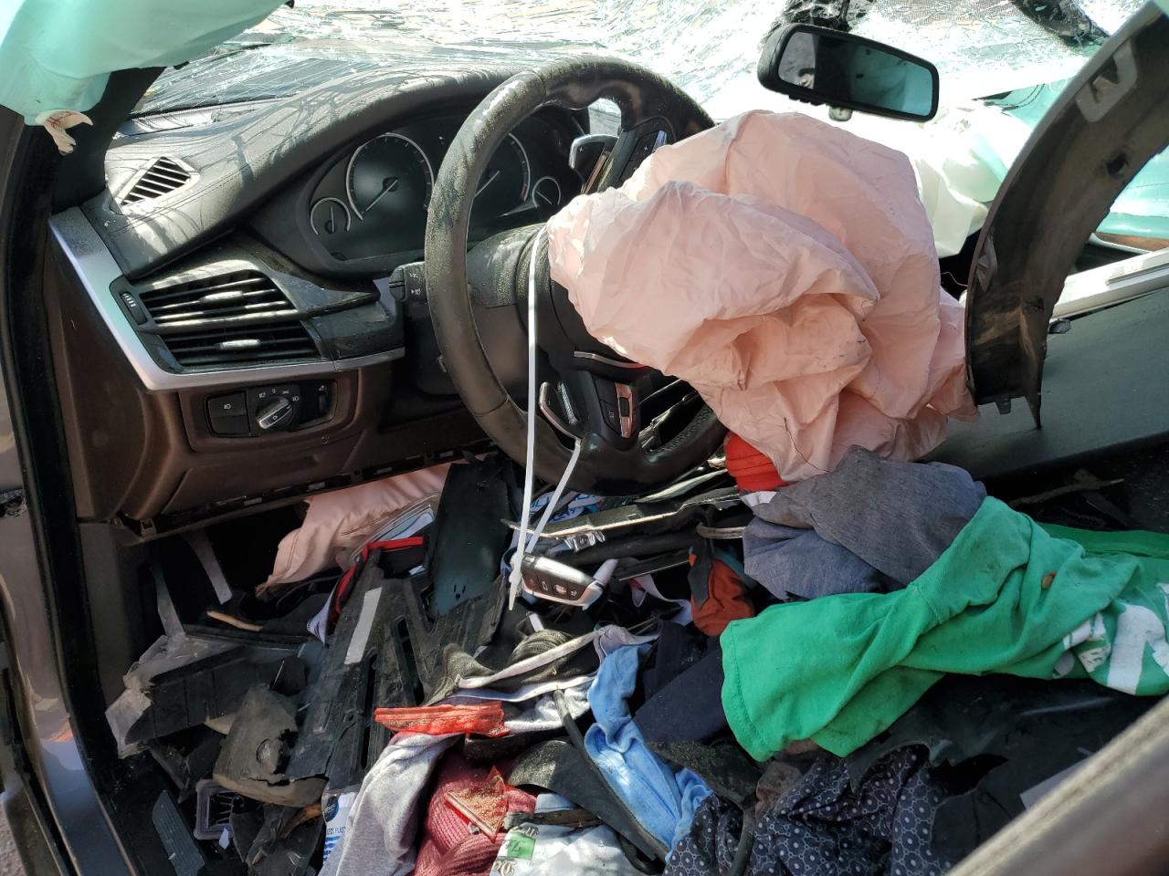 5UXKR6C52F0J73938 2015 BMW X5 xDrive50I