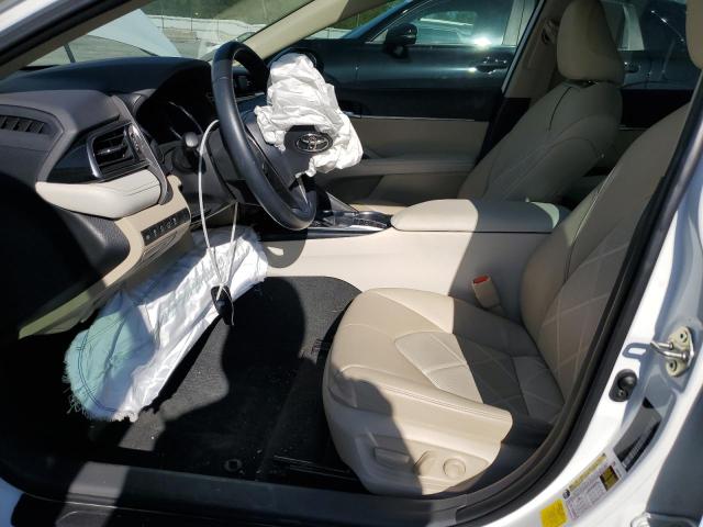  TOYOTA CAMRY 2019 Biały