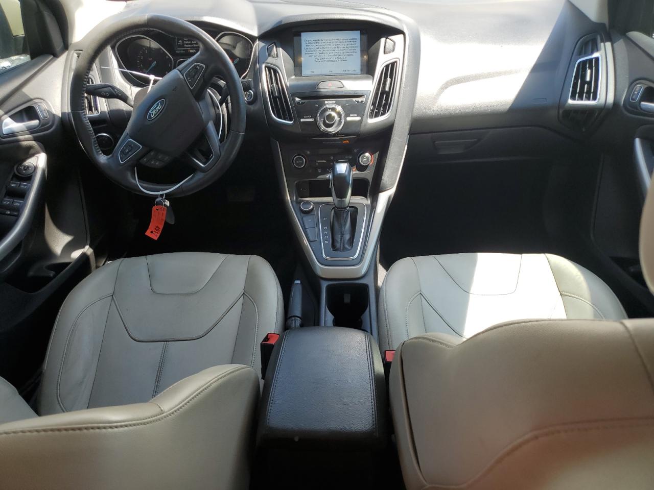 1FADP3J21HL238244 FORD FOCUS 2017