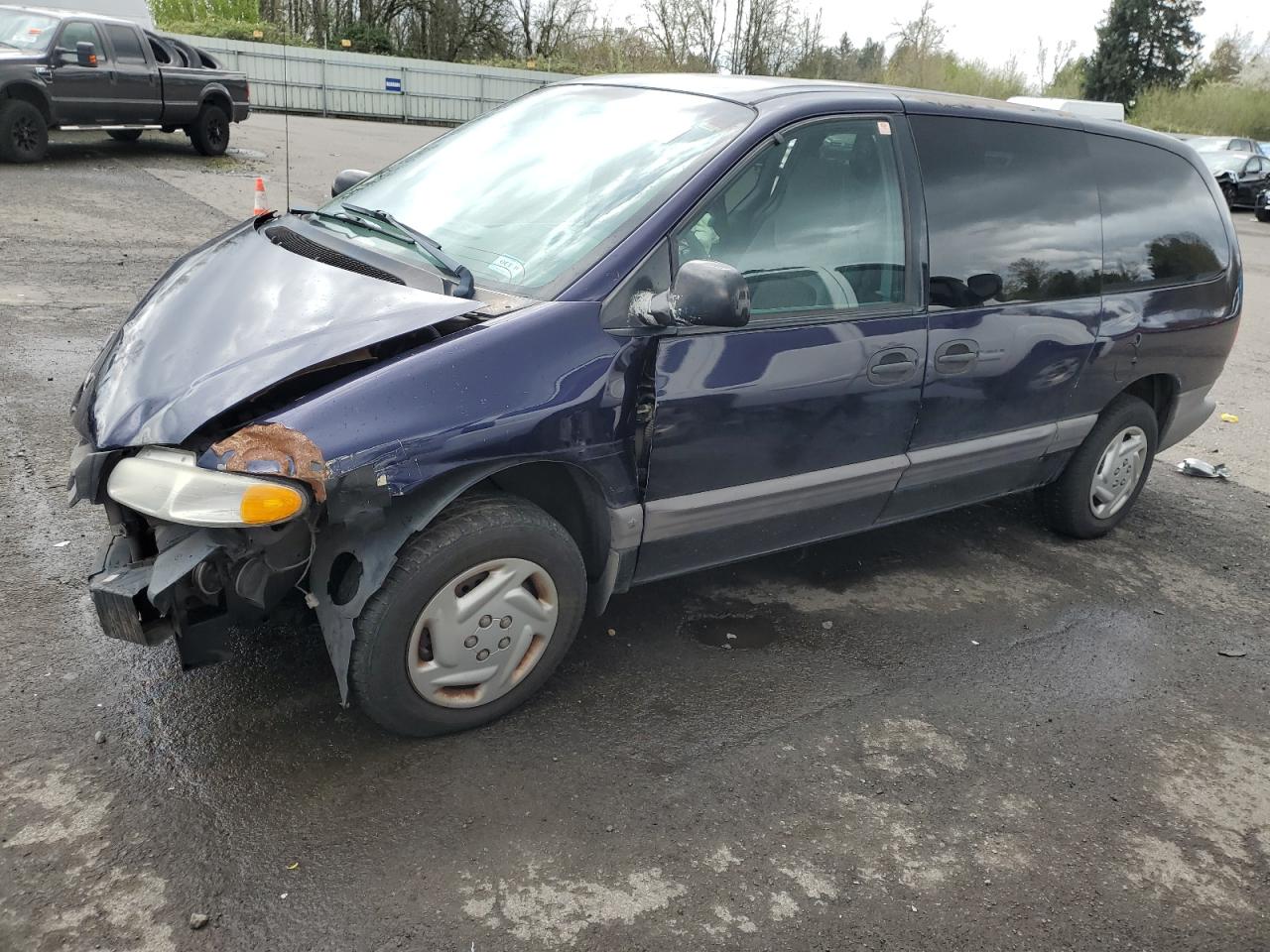 1998 Dodge Grand Caravan Se იყიდება Portland-ში, OR - Front End