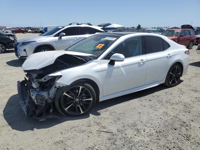  TOYOTA CAMRY 2020 Biały