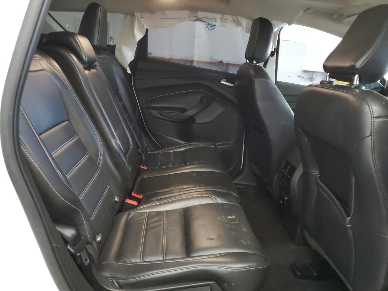 1FMCU9J96KUC15909 FORD ESCAPE 2019