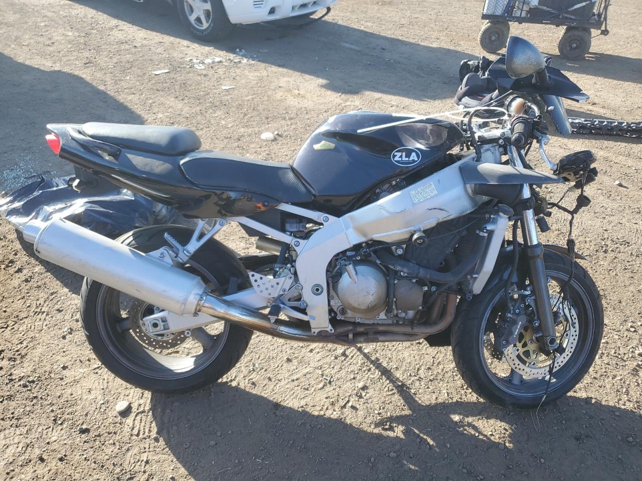 2002 Kawasaki Zx600 J1 for Sale in Brighton, CO - All Over