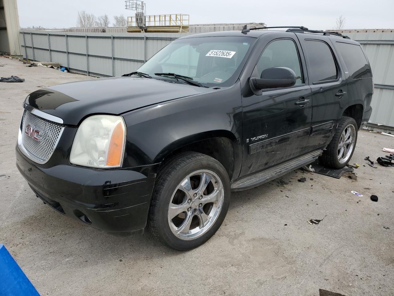 2009 Gmc Yukon Slt for Sale in Kansas City, KS - Front End