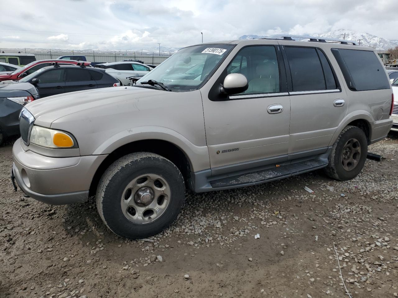 2001 Lincoln Navigator for Sale in Magna, UT - Side