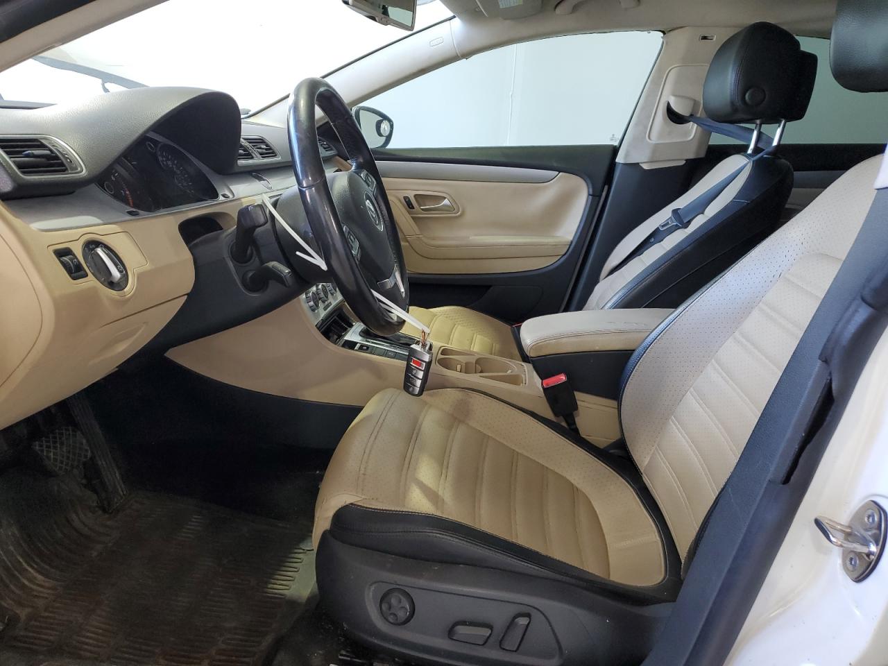2015 Volkswagen Cc Sport VIN: WVWBN7AN6FE813870 Lot: 52073215