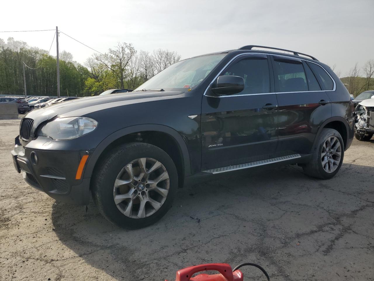 2013 Bmw X5 Xdrive35I for Sale in Marlboro, NY - Minor Dent/Scratches