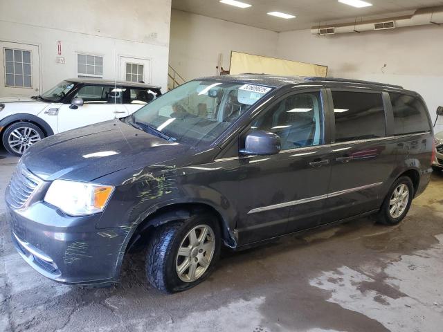 2012 Chrysler Town & Country Touring