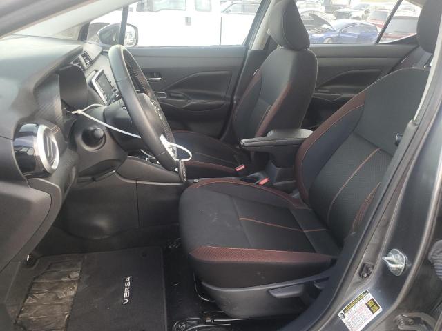  NISSAN VERSA 2020 Szary