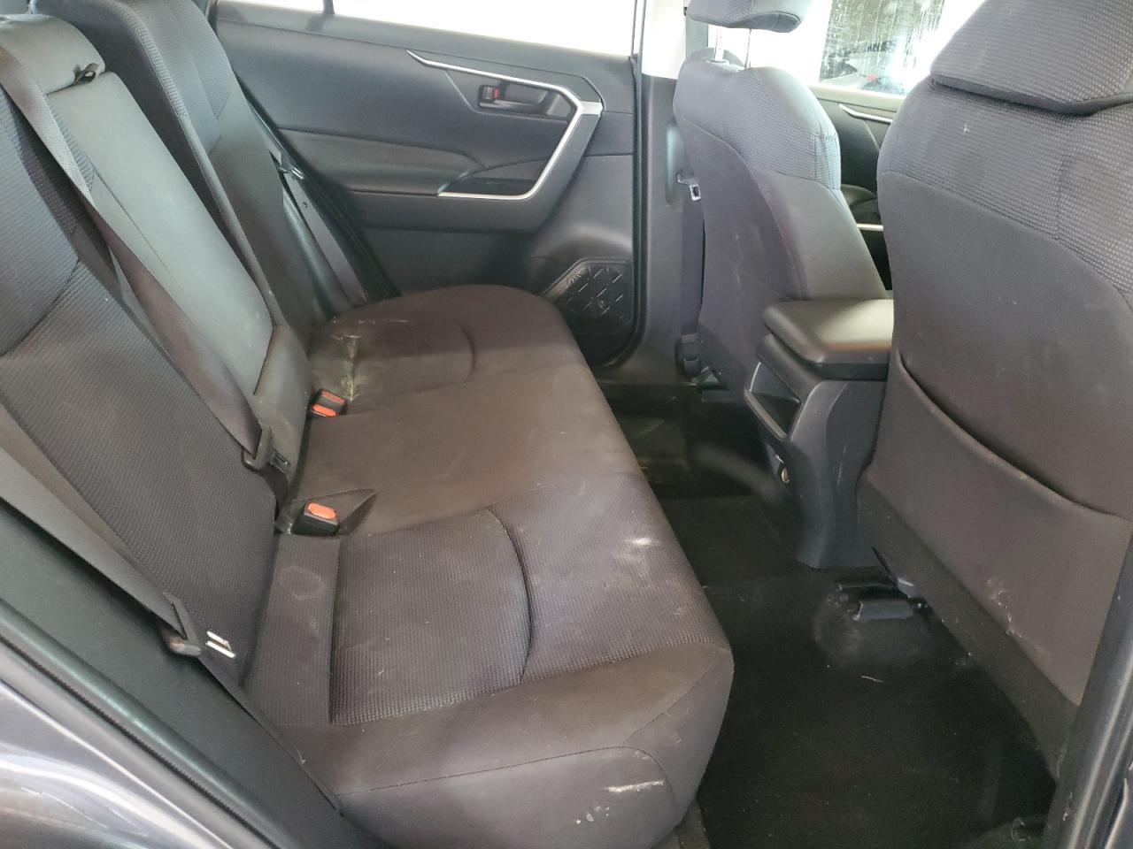 2019 Toyota Rav4 Le VIN: JTMF1RFVXKD024087 Lot: 55146785