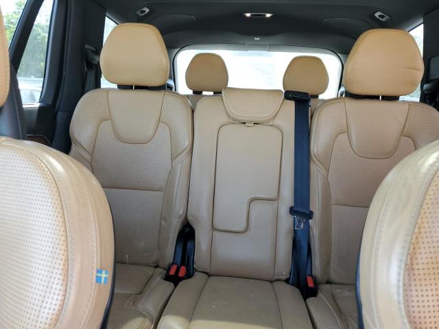 2017 VOLVO XC90 T6