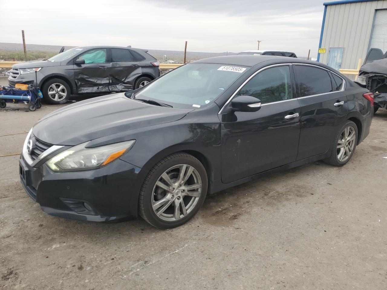 2017 Nissan Altima 3.5Sl for Sale in Albuquerque, NM - Rear End