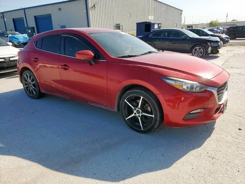  MAZDA 3 2018 Red