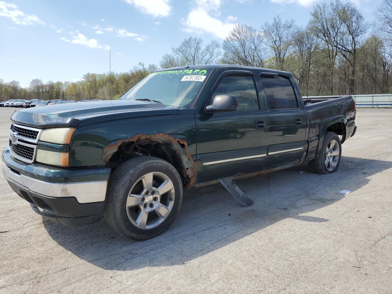 2006 Chevrolet Silverado K1500 for Sale in Ellwood City, PA - Frame Damage