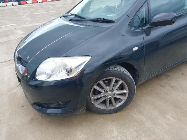2009 TOYOTA AURIS TR S