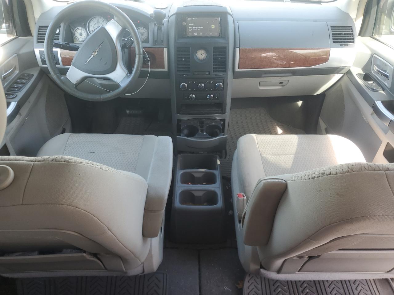 2008 Chrysler Town & Country Touring VIN: 2A8HR54P08R782579 Lot: 69446525