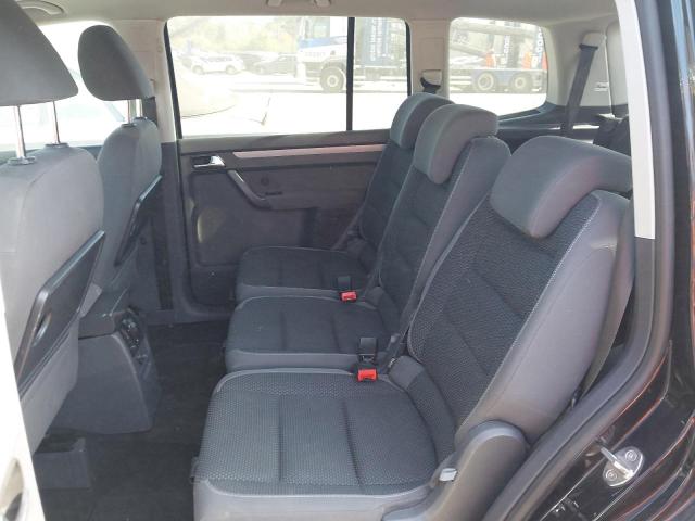 2011 VOLKSWAGEN TOURAN SE
