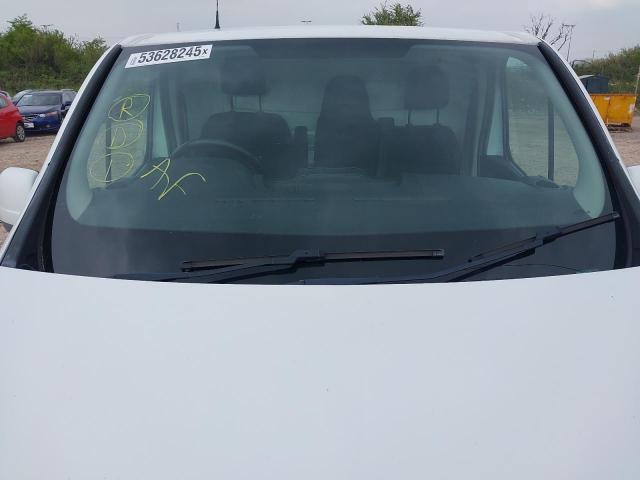 2015 VAUXHALL VIVARO 270