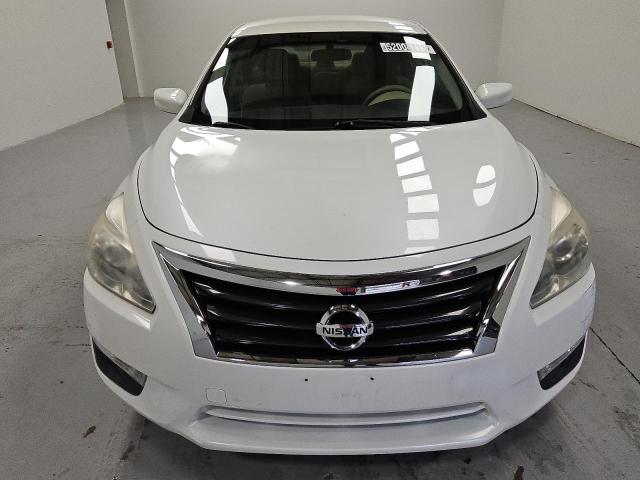  NISSAN ALTIMA 2015 Cream