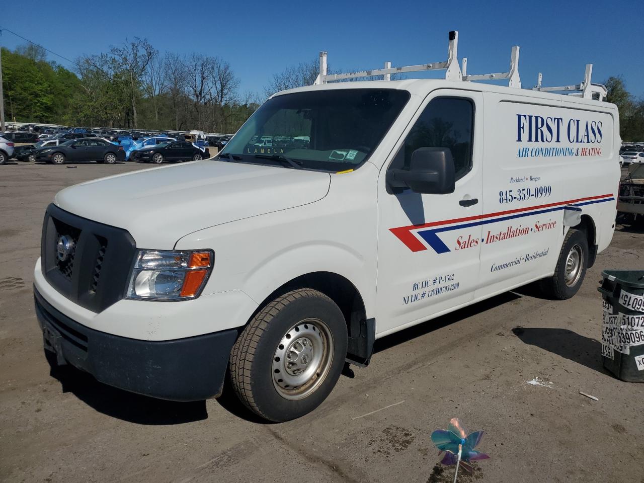 2015 Nissan Nv 1500 للبيع في Marlboro، NY - Side